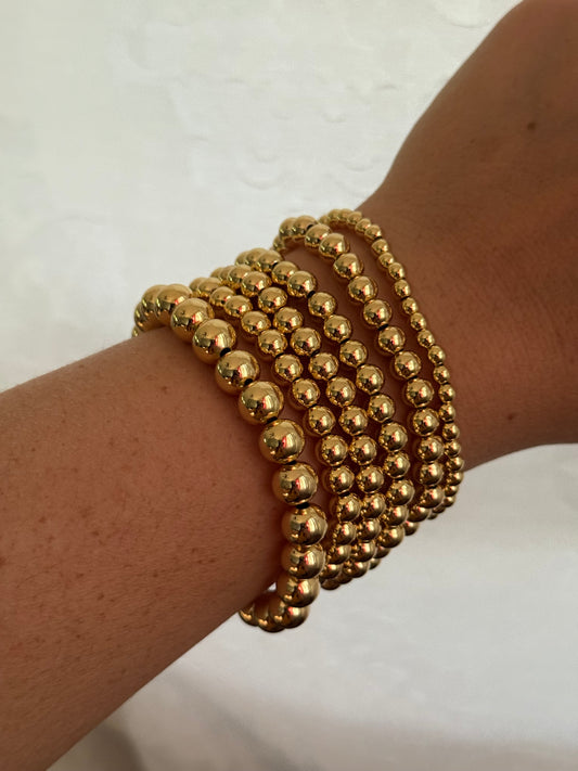 Set of six stretch bracelate